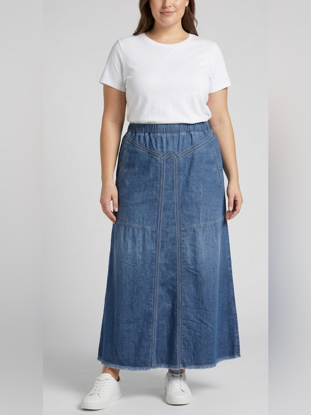 Vintage Y2K Denim Maxi Skirt Plus Size Elastic Waist Paneled  Skirt Frayed Hem‎